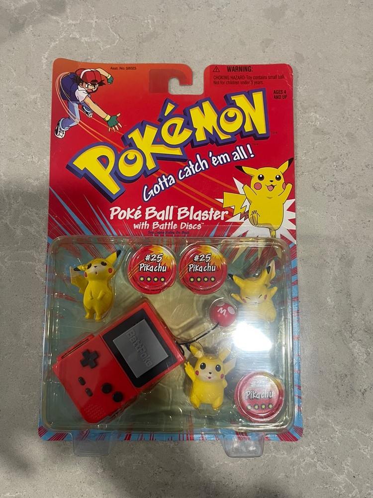 Pokemon Poke Ball Blaster with Battle Discs Pikachu NEW Toy Vintage Rare