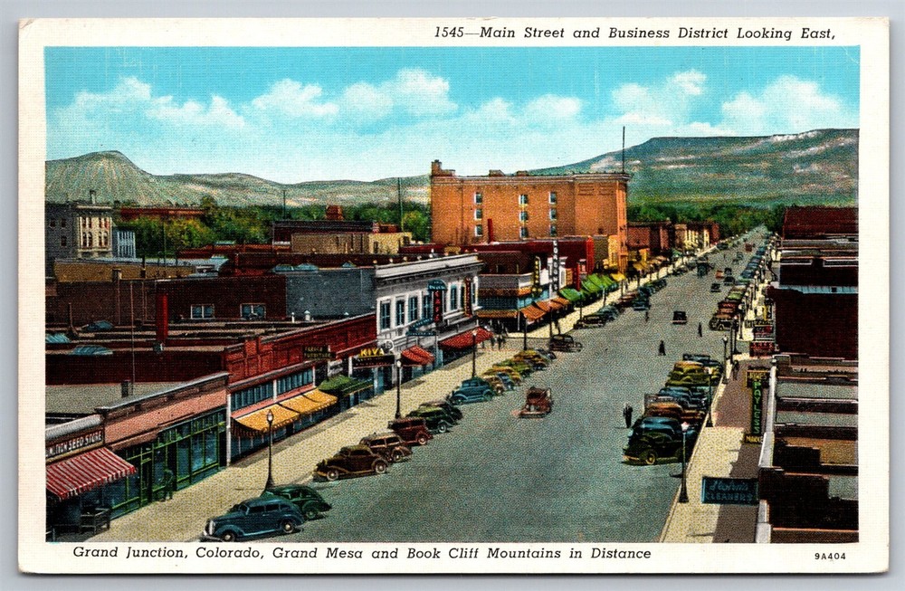 Vintage 1920s Postcard of Main St Business District Grand Mesa Mountains Grand Junction CO AC22