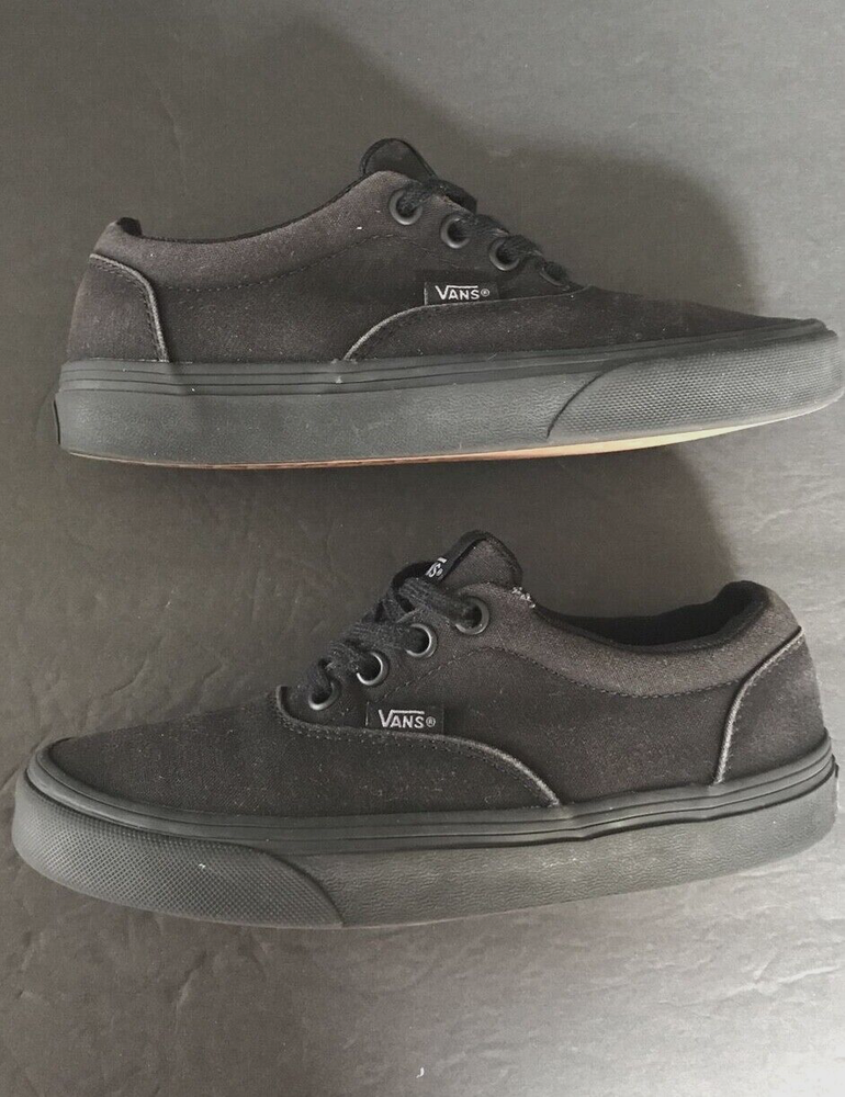 Vans Classic Black On Black Off The Wall Women’s Size 5