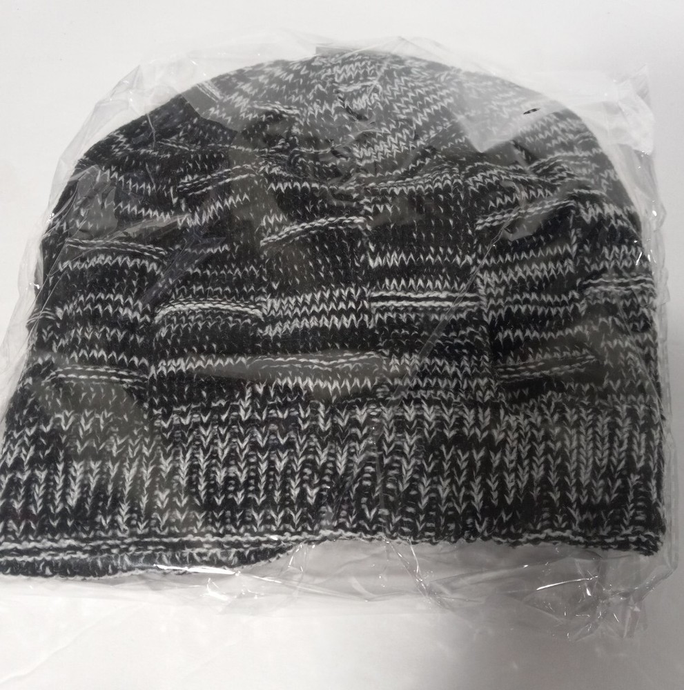 Wireless Bluetooth  Beanie Hat Headphones Unique  Tech Gifts Black/White