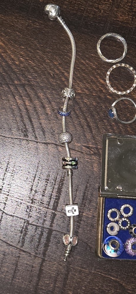 Pandora C2 Blue Crystal Elegant Radiant Embellishment Ring Size 6