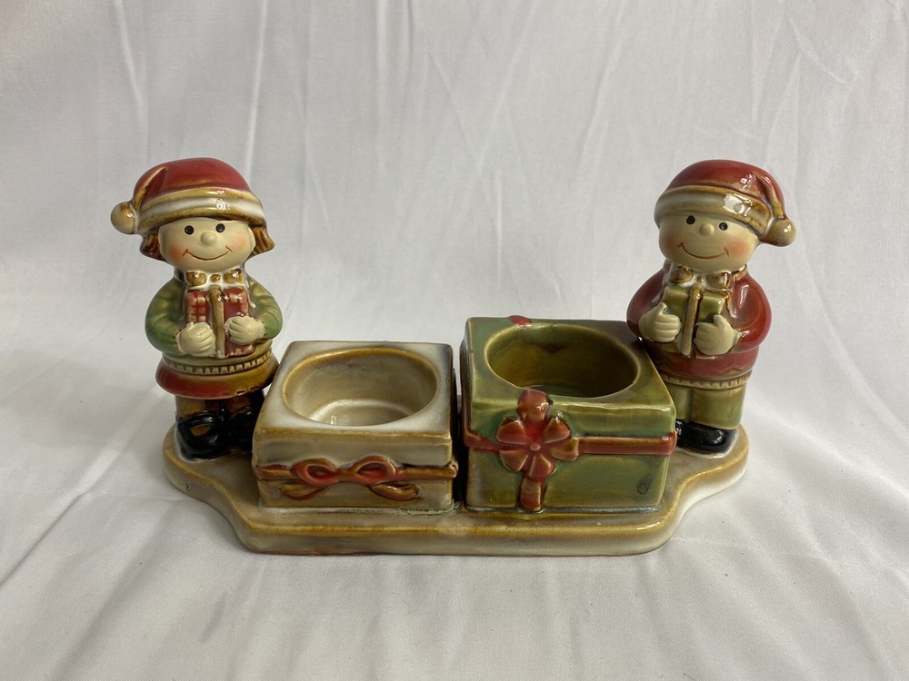 Yankee Candle Two Children With Gifts Tea Light Holder for Christmas Holiday Decor
