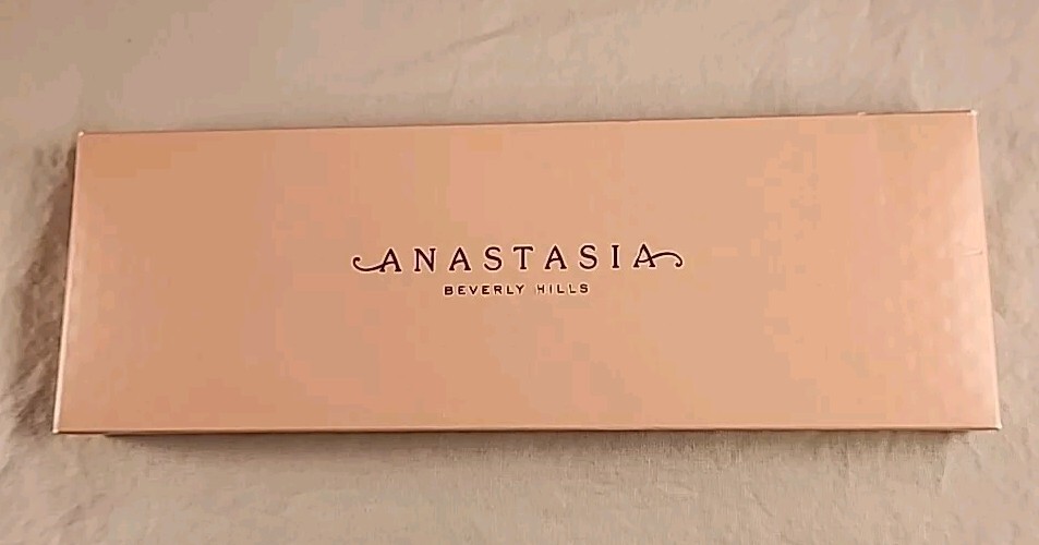 Anastasia Primrose Beverly Hills Pallette Eye Shadow Blush Face Eyes 12 Shades