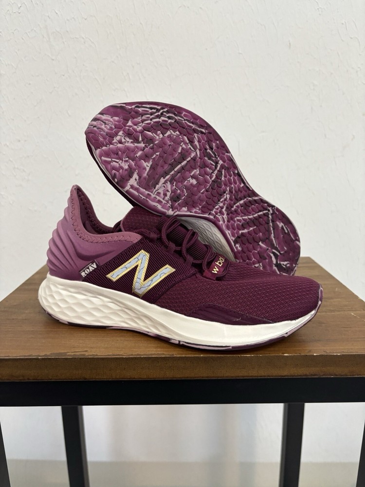 New Balance Womens Athletic Shoes Fresh Foam Lace Up WROAVQD1 Pink Size 6.5 New!