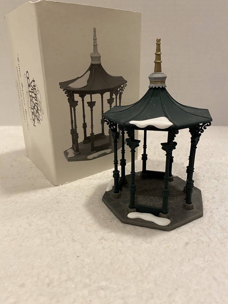 Dept 56 Heritage Village Gazebo 5513-1 Excellent Condition w Original Box 55131