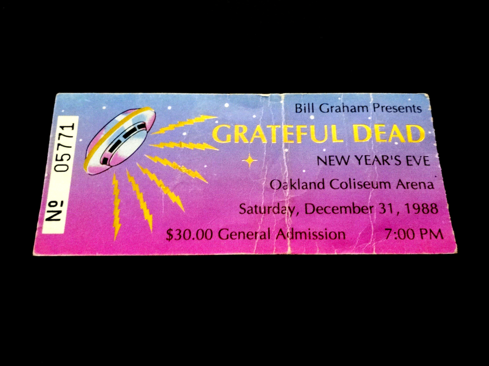 Vintage Grateful Dead 1988 New Years Eve Ticket Stub UFO Space Ship GDTS-image