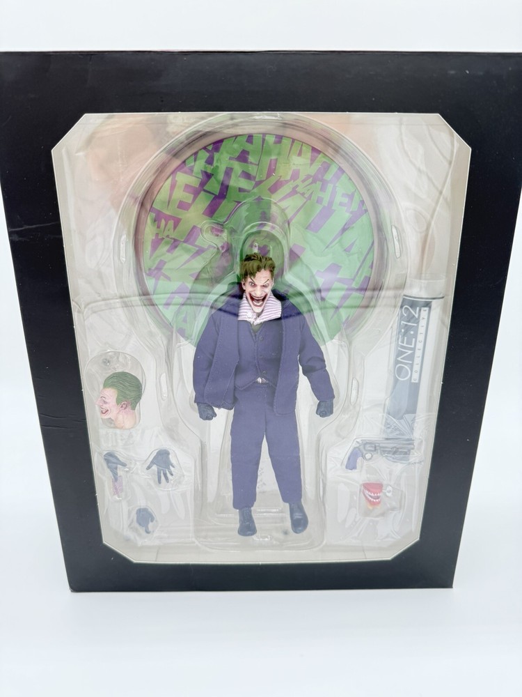 Legend Creation - Mezco One:12 The Joker Figure Knock Off Copy