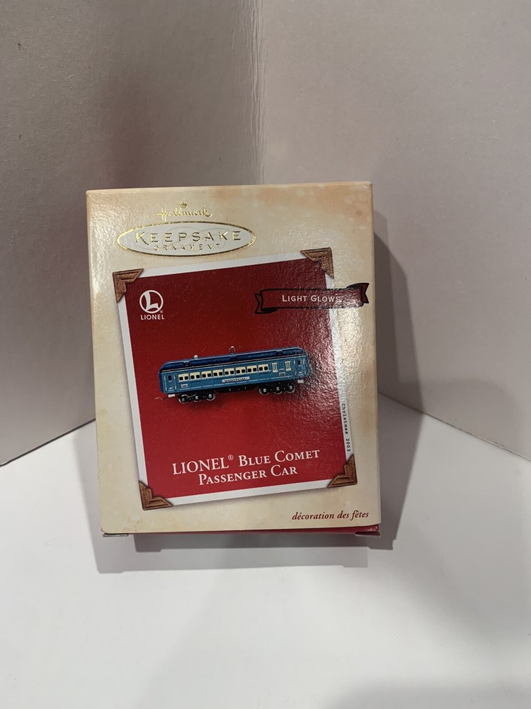 Hallmark Ornament 2002 Lionel Trains Blue Comet Passenger Car Light Glow NEW BOX