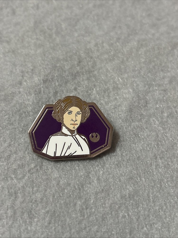 Disney Star Wars Heros Pin