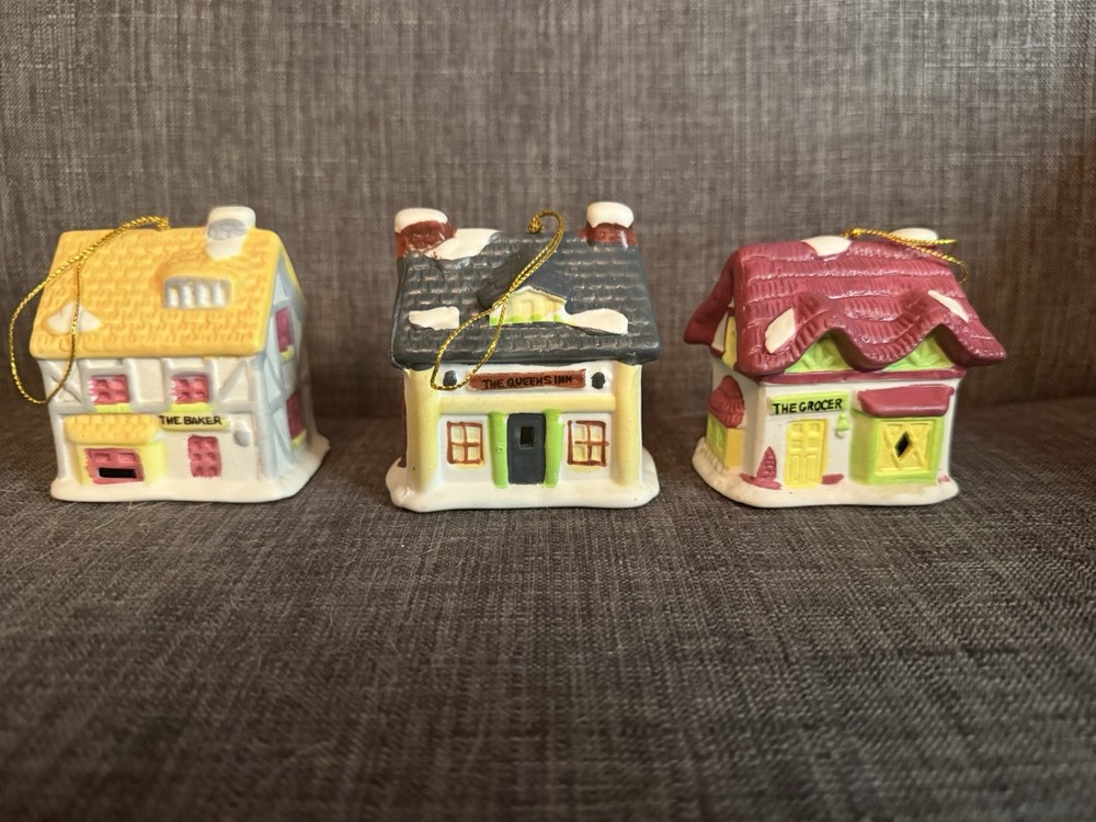Vintage 1991 Readers Digest Dickens Village Christmas House Ornaments Set of 3