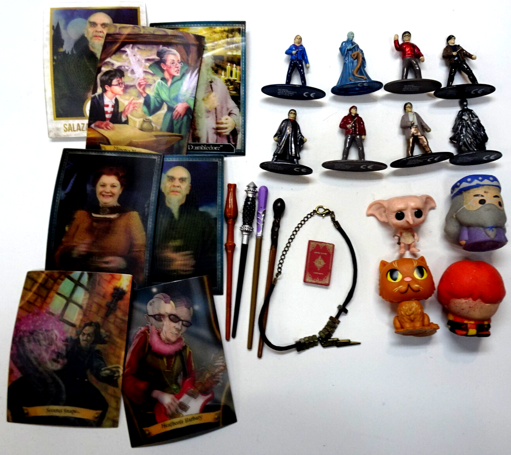 Harry Potter Diecast Figures Set with 3D Cards, Wands, and Funko 26-Piece Collection