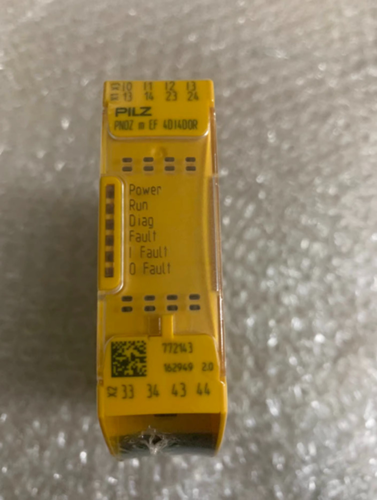 NEW PILZ 772143 PNOZ m EF 4DI4DOR Module Safety Relay