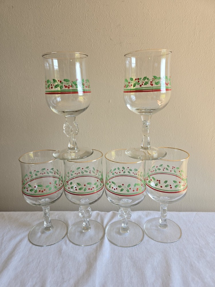 6 Vintage Libbey Arby's Holly Berry Gold Trim Wine Glasses