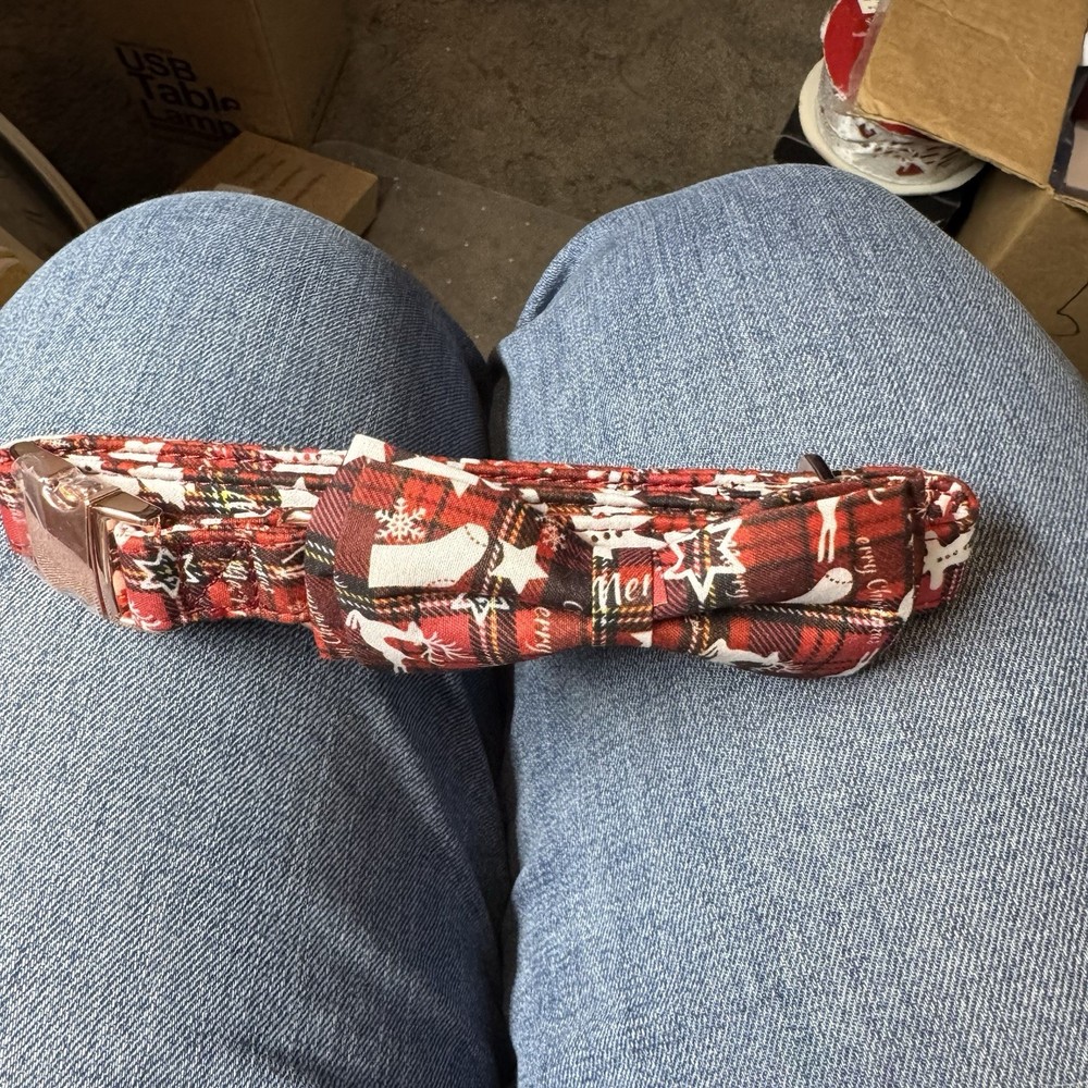 Festive Plaid Dog Collar with Removable Bow Tie for Medium Dogs