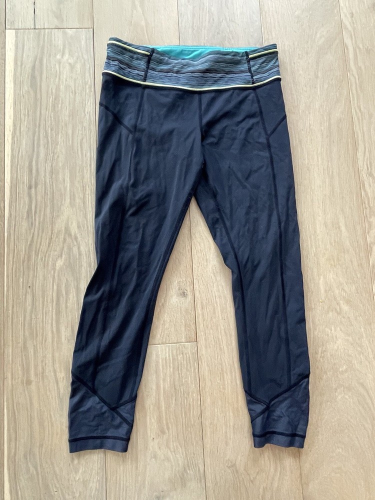 Lululemon Pace Queen Leggings Luxtreme Reflective Womens Size 8 in Blue