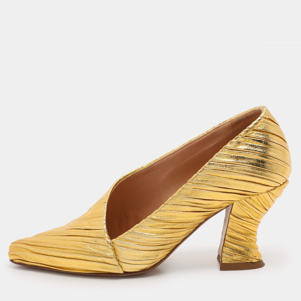Bottega Veneta Gold Lame Leather Folded Pumps Size 365