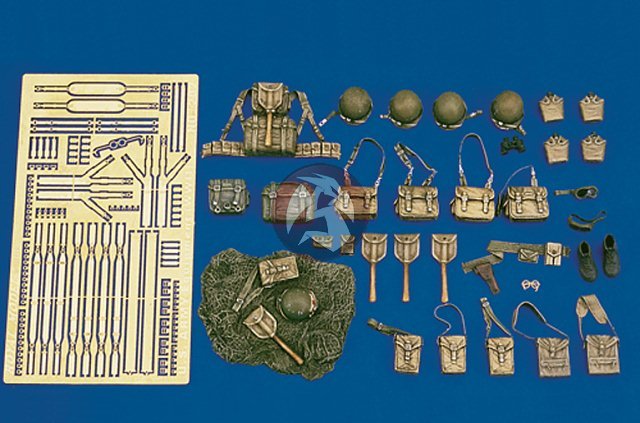 Royal Model 1/35 US Army Equipment WWII [Soldier Figure Accessories with PE] 202