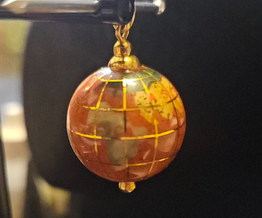 18KSolidGold Inlay,Bail,Trim on Abalone Mother of PearlJasperGlobePendant1.1/4in