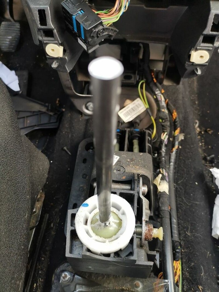 9683711580 shift lever Citroen C3 Attraction 2011 1217104