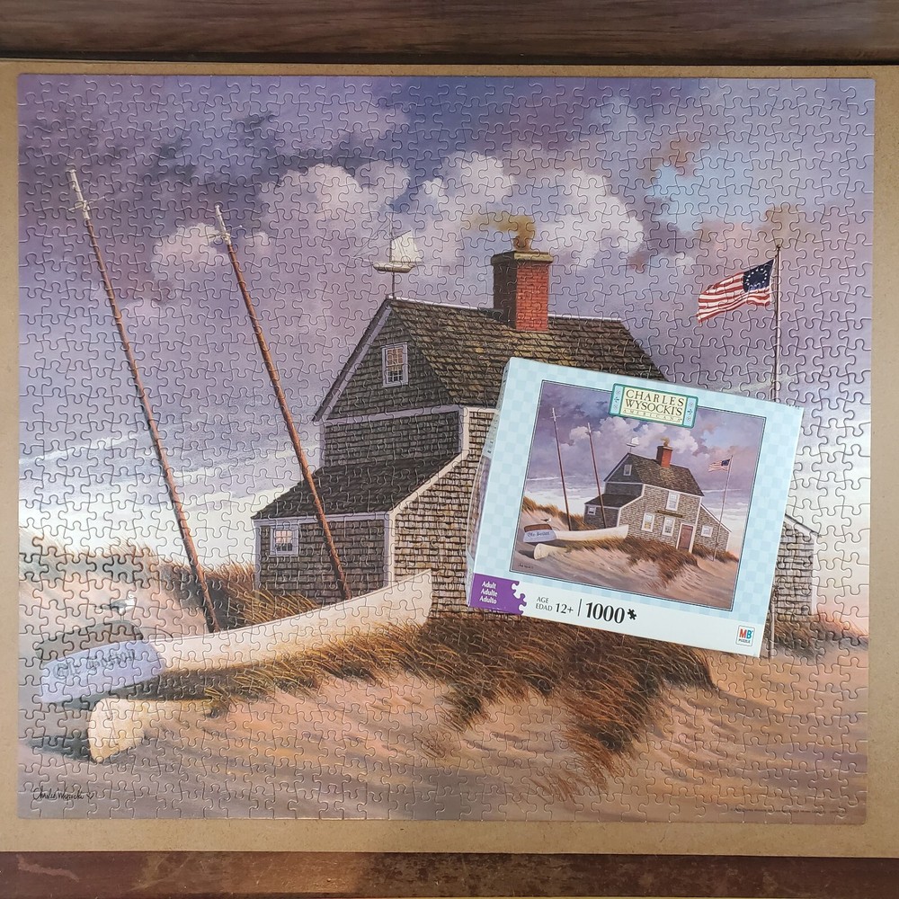 Charles Wysocki Everyone Loves a Mystery 1000 Pc Puzzle 2008 MB Hasbro COMPLETE