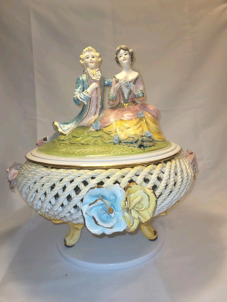 VTG Capodimonte Rococo Style Italian Figural Lidded Vessel With Reticulated Base