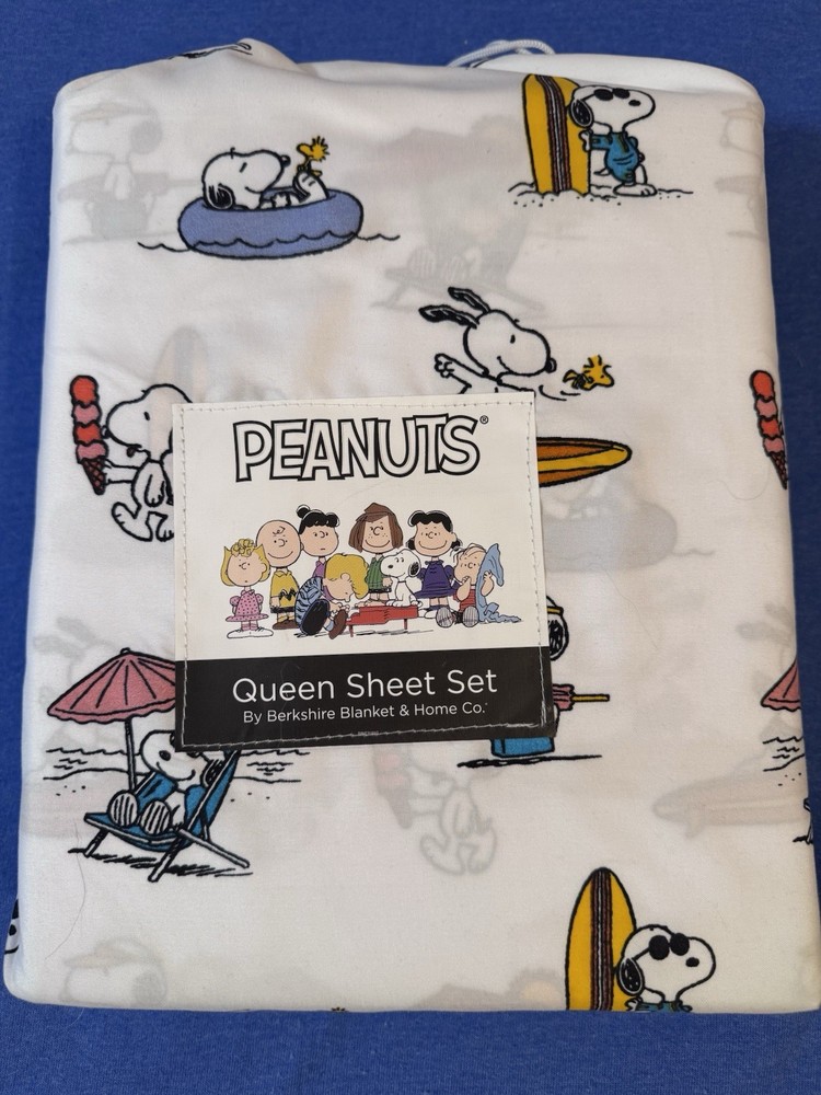 Snoopy at the Beach Queen Sheet Set by Berkshire PEANUTS