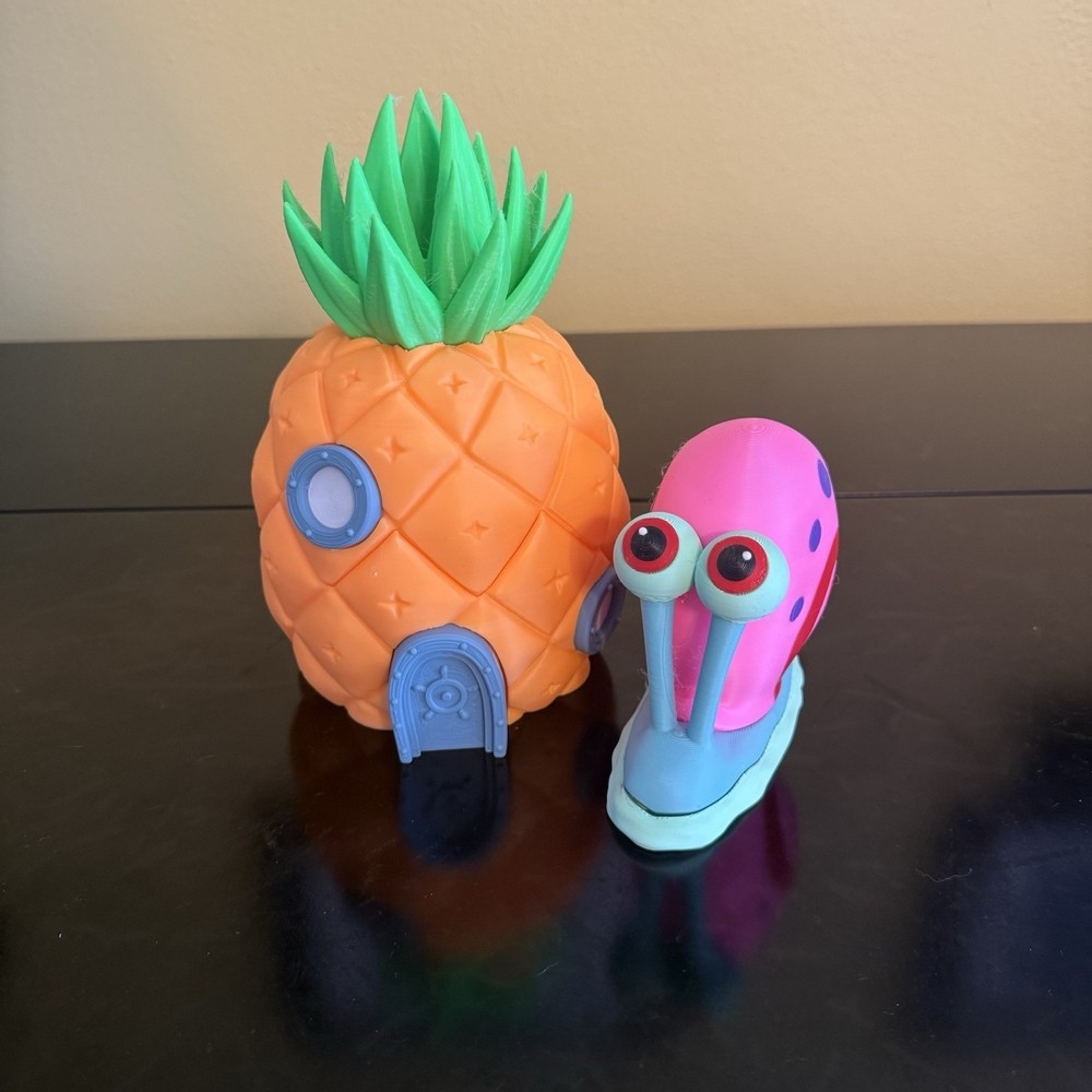 SpongeBob Pineapple and Gary Themed MTG Deck Box for Pokemon YuGiOh Commander