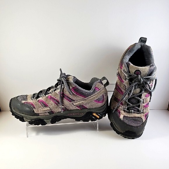 Merrell Womens Moab 2 Vent Hiking Shoes Grey Pink Size 9.5 Vibram