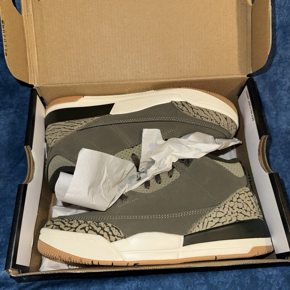 Jordan 3 Retro PS Air Jordan Elephant Print Gray Boys Sneakers Size 3Y