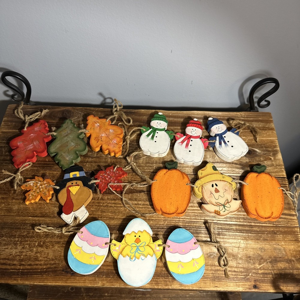 Rustic Farmhouse Wood Decor Set with Twine for Fall Winter Easter - 5 Pieces-image