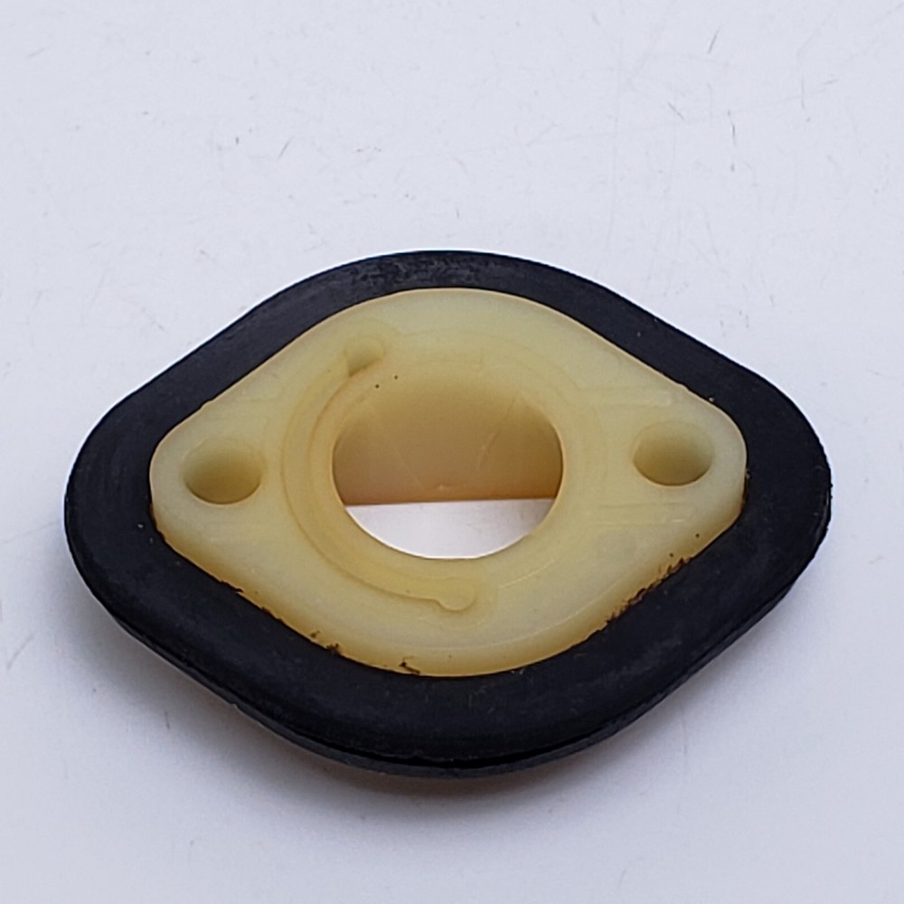 Echo CS-315 Chainsaw Insulator 13001711230 & Grommet 13001211230