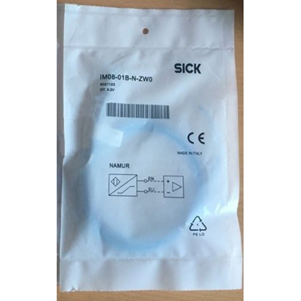 one brand new sick IM08-01B-N-ZW0 Proximity Sensor Fast Delivery