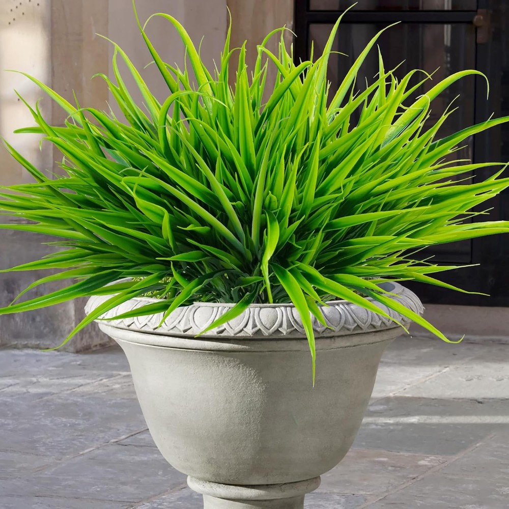 UV-Resistant Uieke 6-Pack Artificial Outdoor Plants with Fake Grass in Green