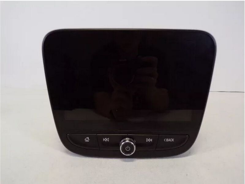 2019-2021 Chevrolet Malibu Radio Control Panel Display Screen Assy 84567687 OEM