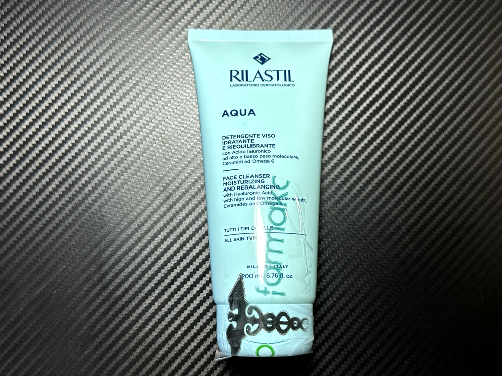 Rilastil Aqua Face Cleanser - 200 ml US Seller