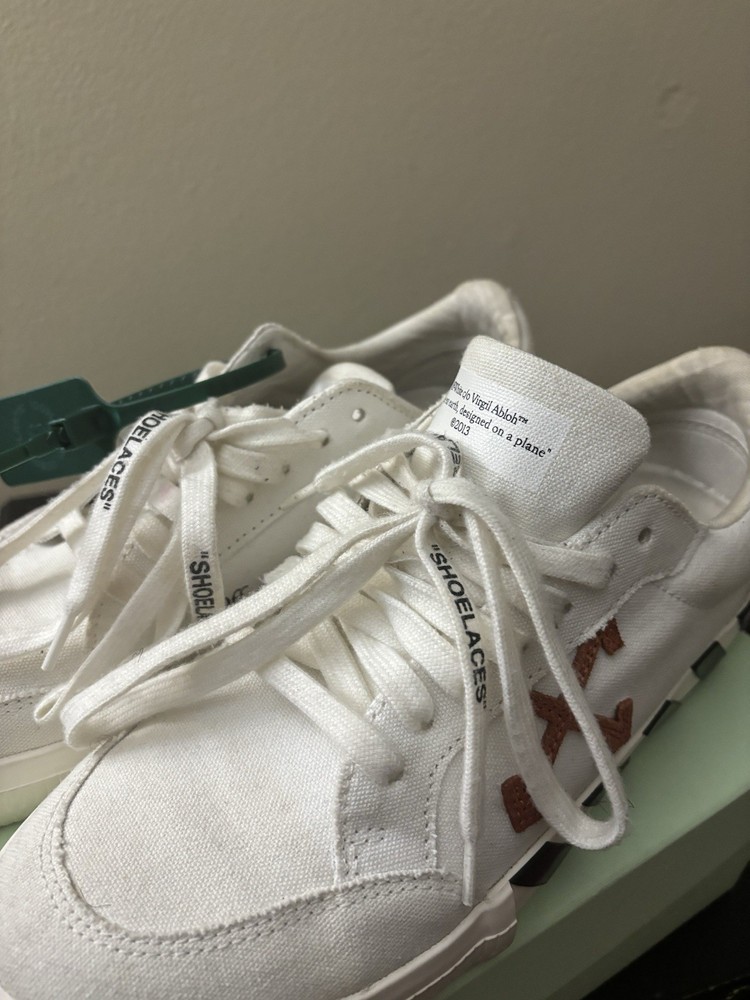 Off-White Vulcanized sneakers
