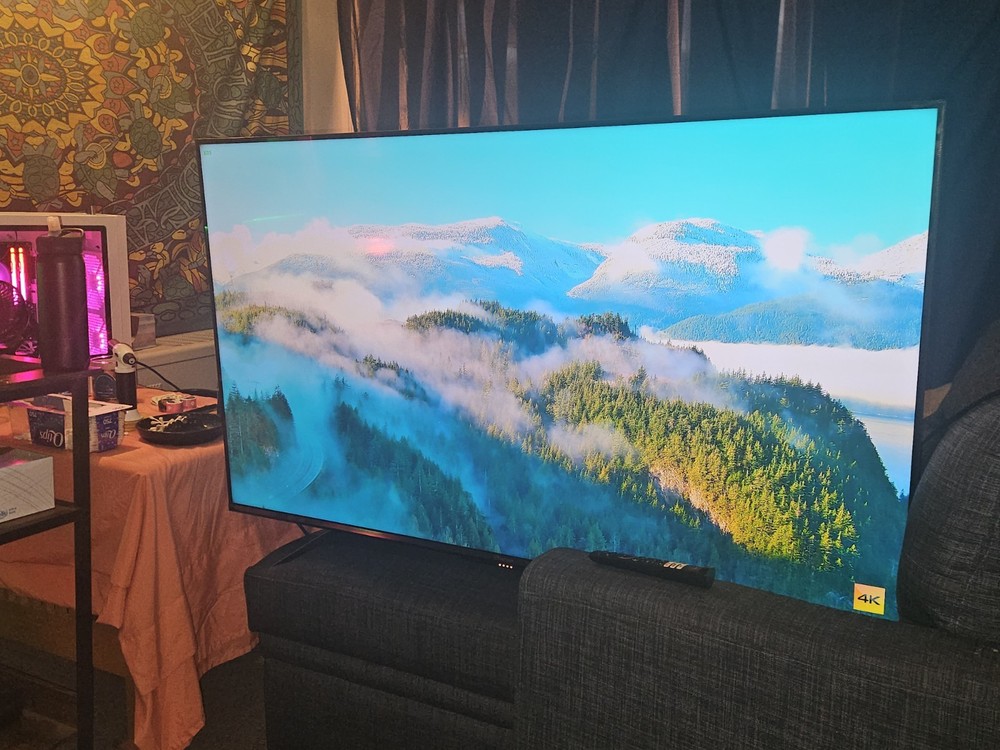 Hisense 55U7G 55-inch ULED 4K Android Smart TV 2021 Model