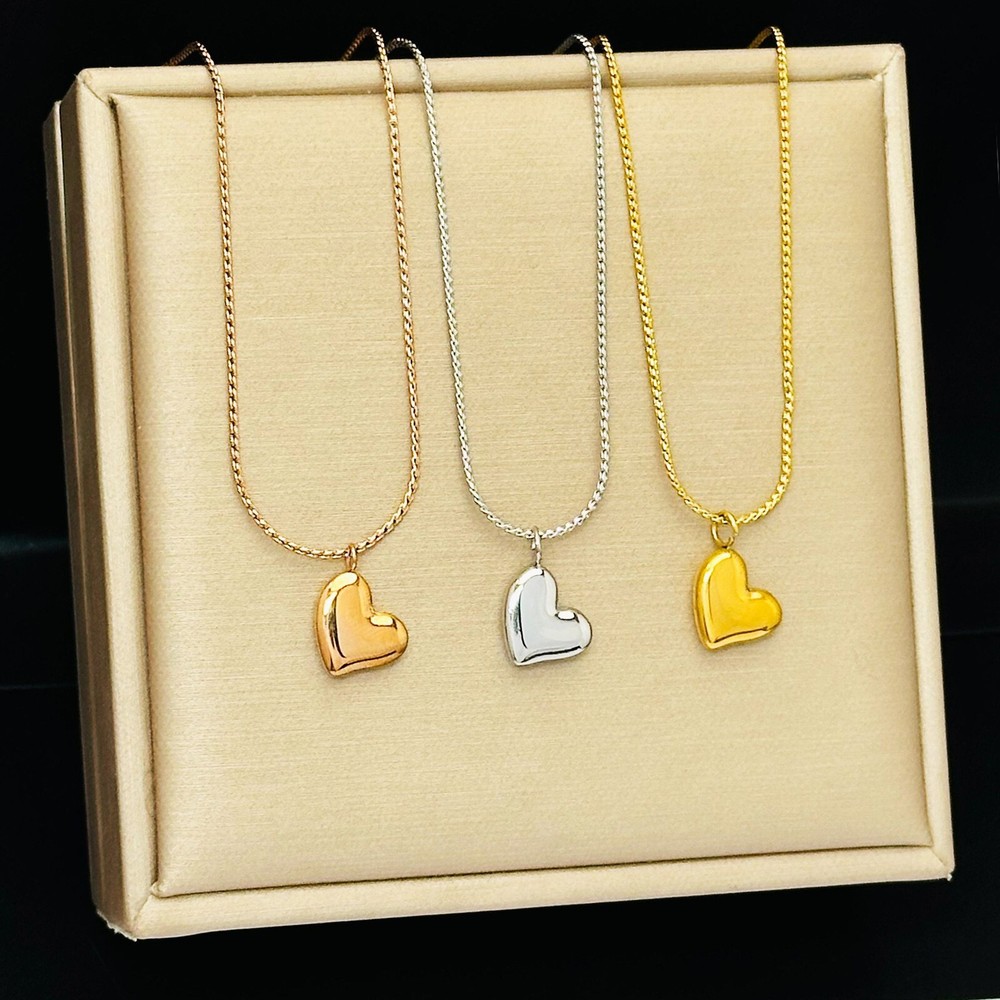 Stainless Steel Heart Pendant Necklace for Women in Silver & Gold Waterproof Chain PE43