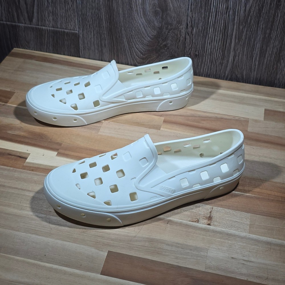 Vans Slip-On TRK Marshmallow White Water Shoes Men's 9 / Women's 10.5