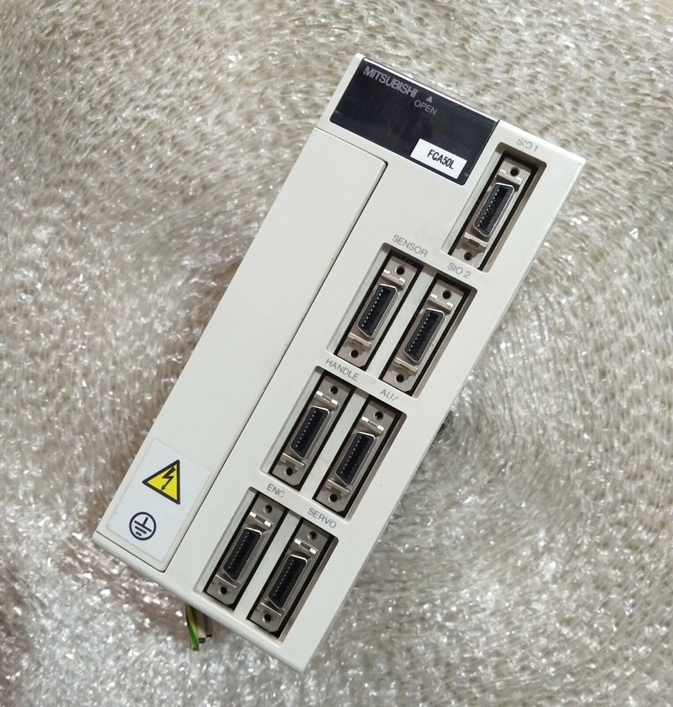 1PC Used Mitsubishi PLC FCA50L Tested It In Good Condition