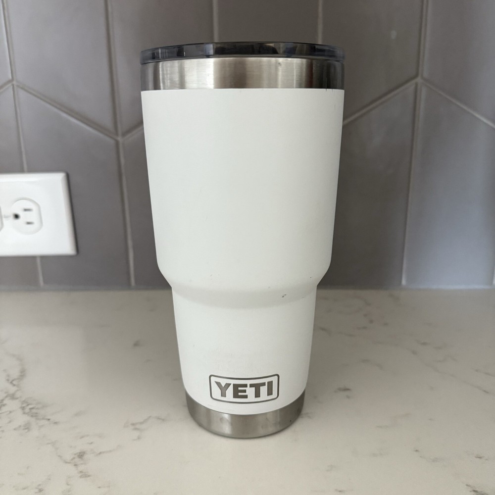 30oz Yeti Rambler Stainless Steel Tumbler in White