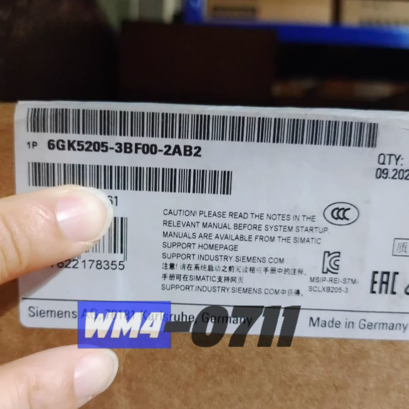 1PC Siemens 6GK5205-3BF00-2AB2 6GK5 205-3BF00-2AB2 New in box Fastshipping DHL
