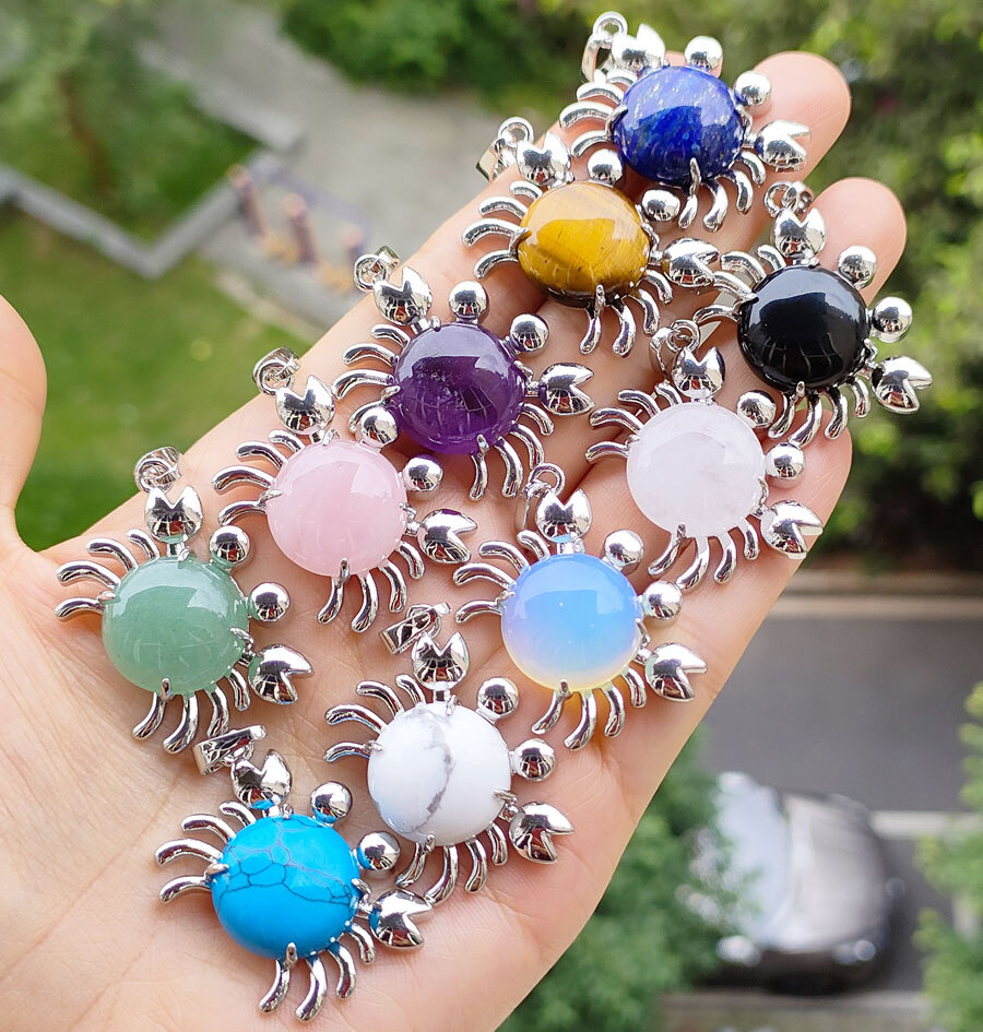 10pcs Amethyst Gemstone Crab Pendants for Chakra Reiki Healing