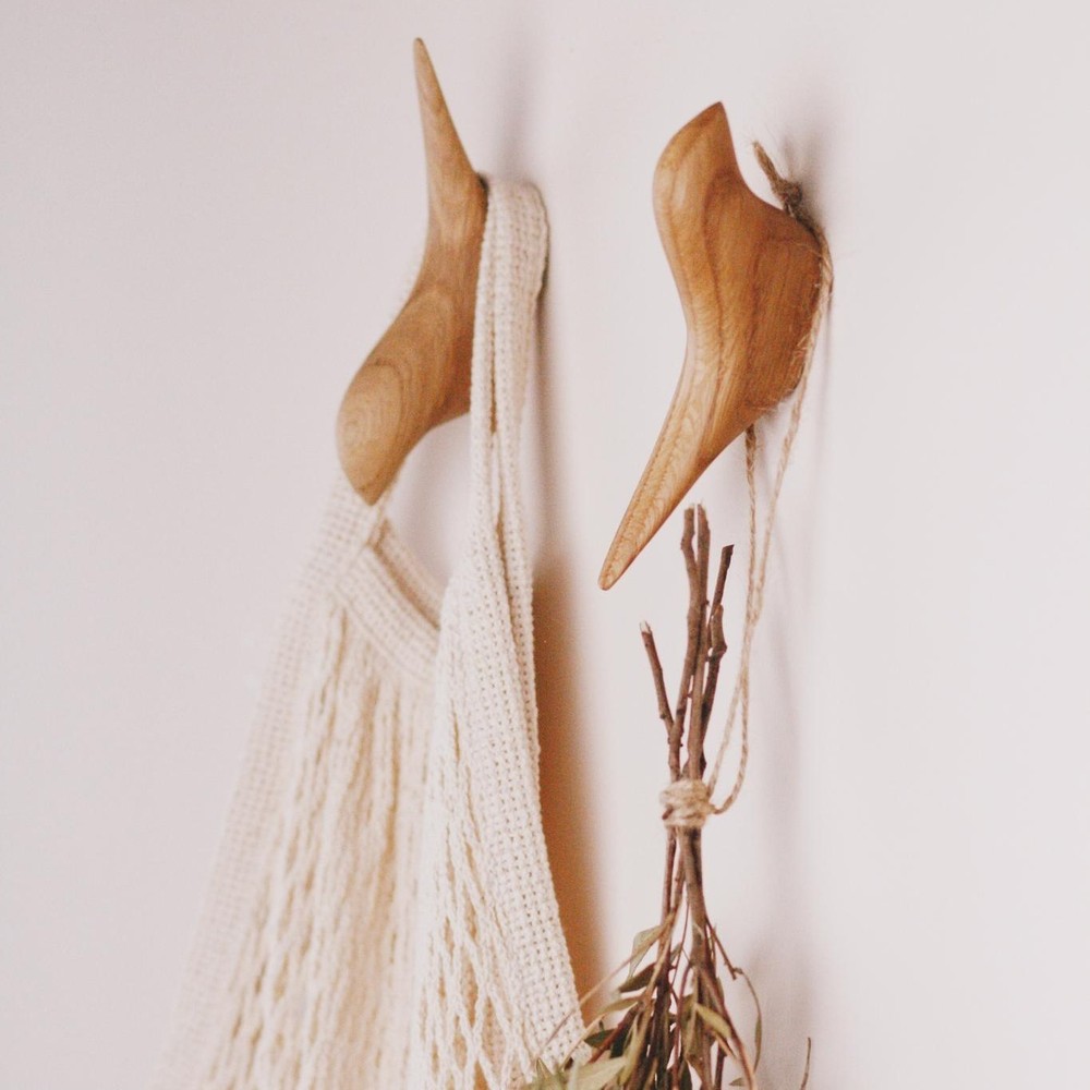 Bright Woody Bird-Shaped Wall Hooks Elegant Single Hanger Rack for Living Room Decor