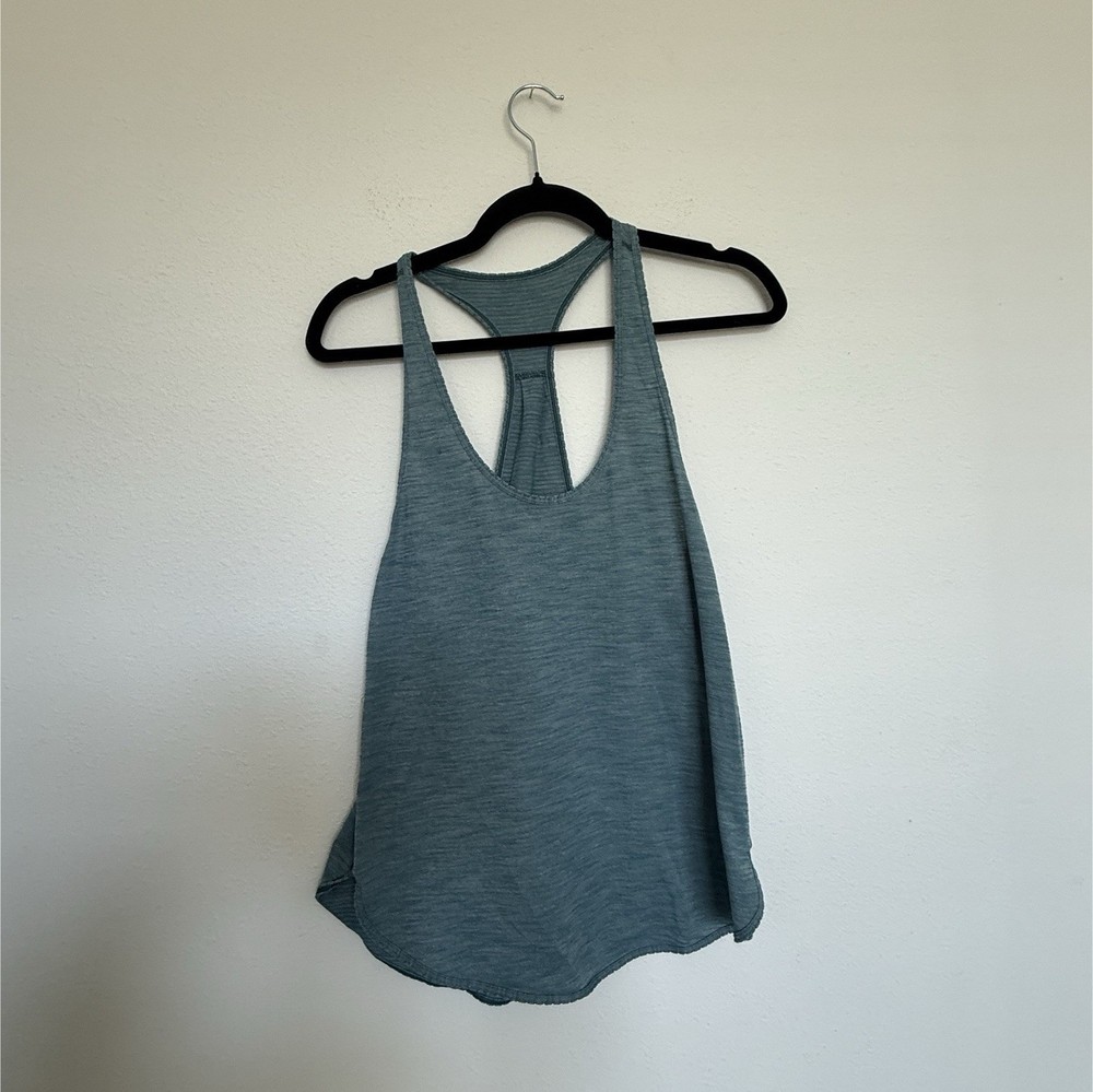 Lululemon Women's Blue Lightweight Racerback Sleeveless Tank Top Activewear