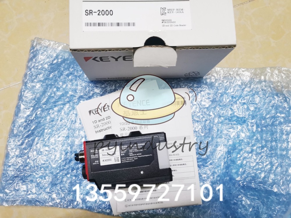 KEYENCE SR-2000 1D and 2D CODE READER brand new