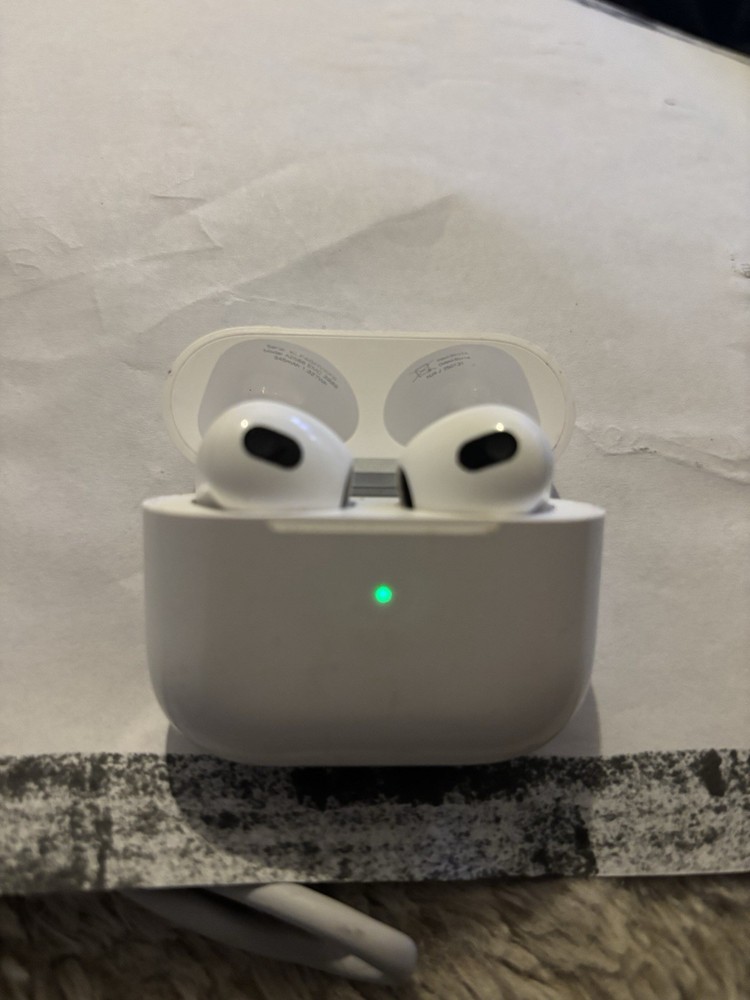 Apple AirPods (Older Generation)