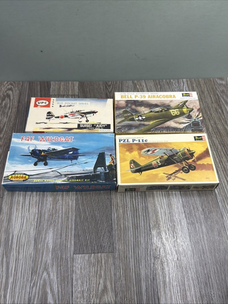 Assorted Airplane Vintage model kits 1/72 Scale Lot Of 4 Unbuilt Lot #5