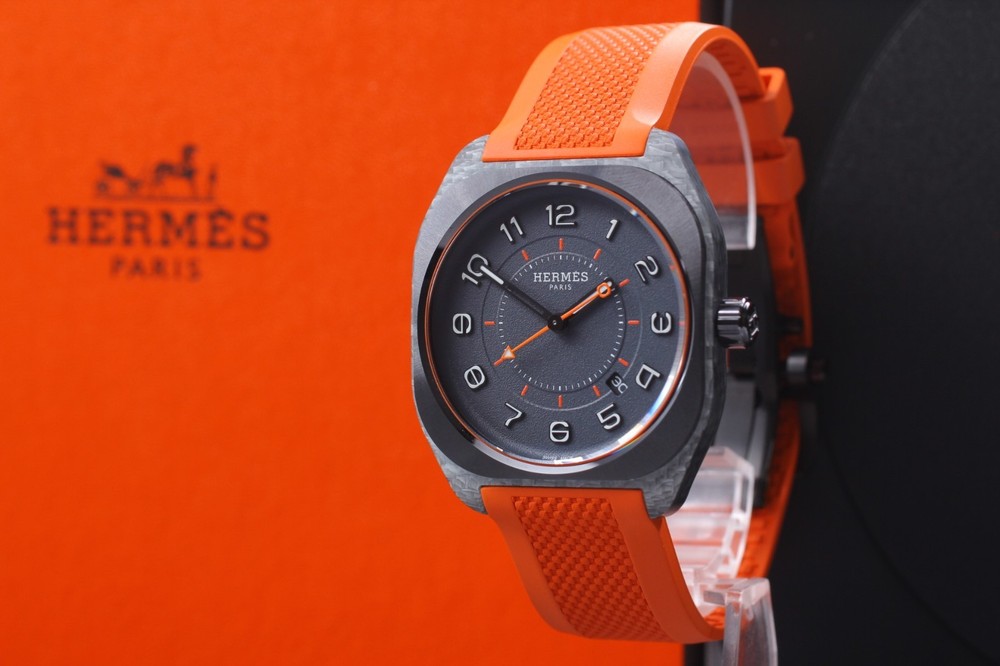 [TOP MINT w/ Box Paper] Hermes H08 SP1.746c 39mm Carbon Fiber Case AT Mens Watch