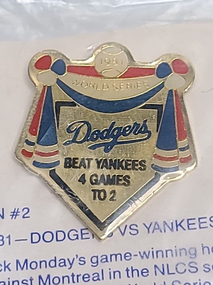 VINTAGE SGA UNOCAL 76 LOS ANGELES DODGERS PIN #2 